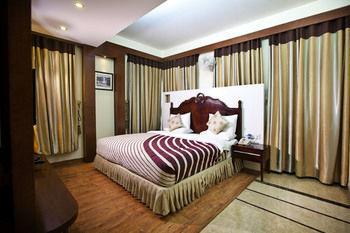 Oyo Premium Pitampura Hotell New Delhi Eksteriør bilde