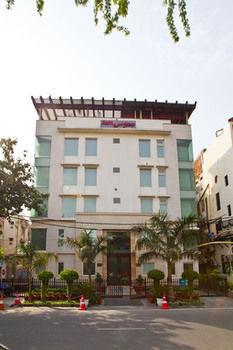 Oyo Premium Pitampura Hotell New Delhi Eksteriør bilde